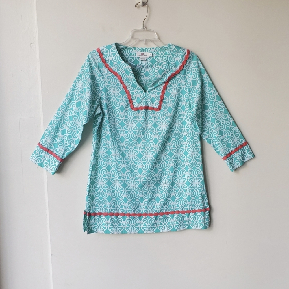 Vineyard Vines Top